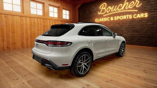 2024 Porsche Macan Base