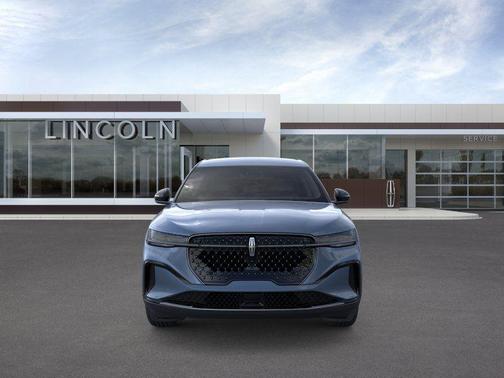 WHISPER BLUE MET CC 2026 Lincoln Nautilus Premiere
