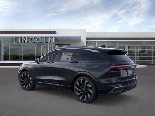 2025 Lincoln Nautilus Black Label