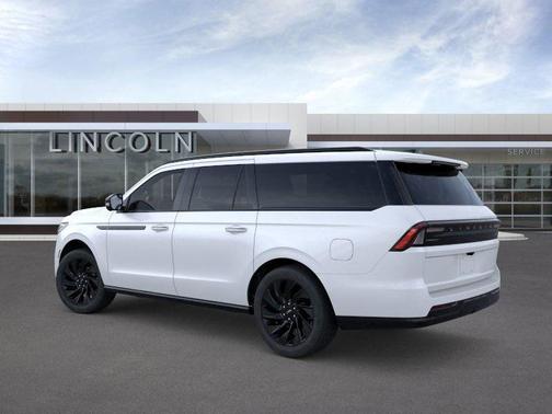2025 Lincoln Navigator Reserve