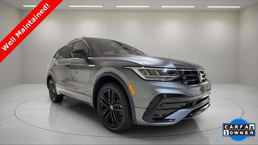 2022 Volkswagen Tiguan 2.0T SE R-Line Black 4MOTION