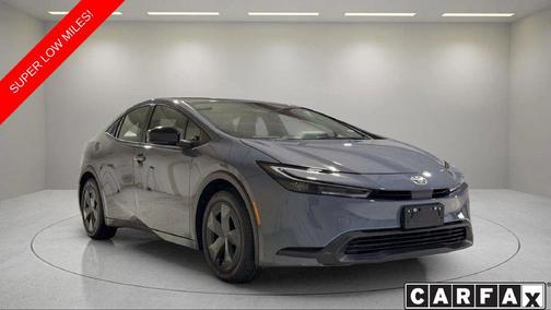 Guardian Gray 2025 Toyota Prius LE
