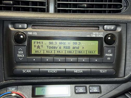 2014 Toyota Prius c One