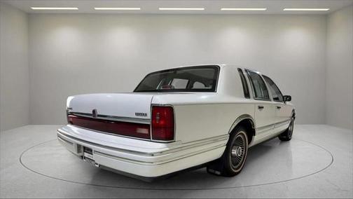1991 Lincoln Town Car