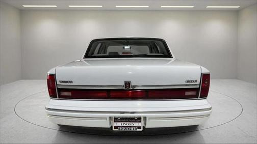 1991 Lincoln Town Car