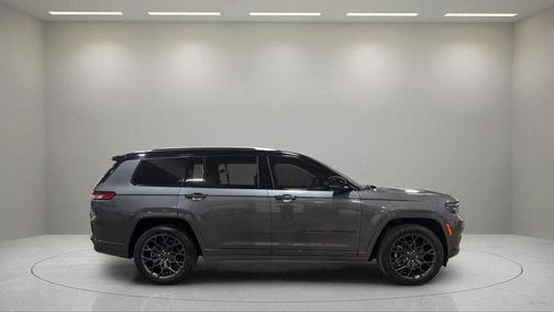 2023 Jeep Grand Cherokee L Summit Reserve