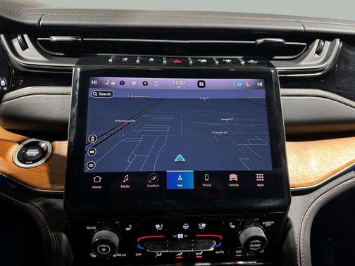 2023 Jeep Grand Cherokee L Summit Reserve