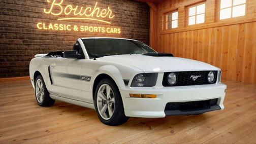 Performance White Clearcoat 2007 Ford Mustang GT Premium