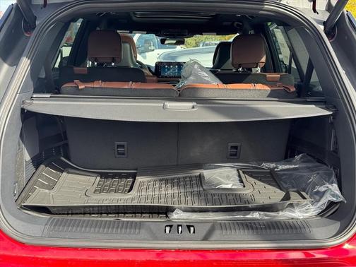 RED CARPET MET TC 2026 Lincoln Aviator Reserve AWD