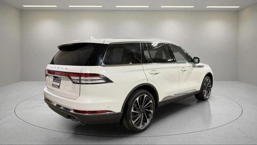 2023 Lincoln Aviator Reserve AWD