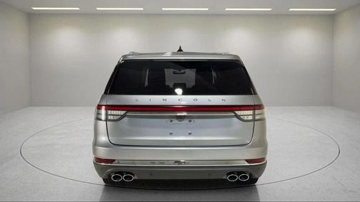 2022 Lincoln Aviator Standard AWD