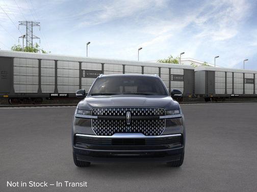 INFINITE BLACK MET CC 2026 Lincoln Navigator Reserve