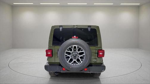 2024 Jeep Wrangler 4-Door Sahara 4x4
