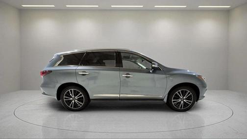 2018 INFINITI QX60 Base