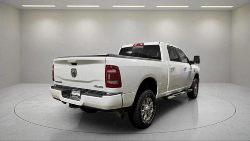 2024 RAM 2500 Laramie Crew Cab 4x4 6'4' Box