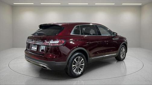 2021 Lincoln Nautilus Reserve