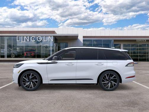 PRISTINE WHITE MET 3C 2026 Lincoln Aviator Black Label AWD