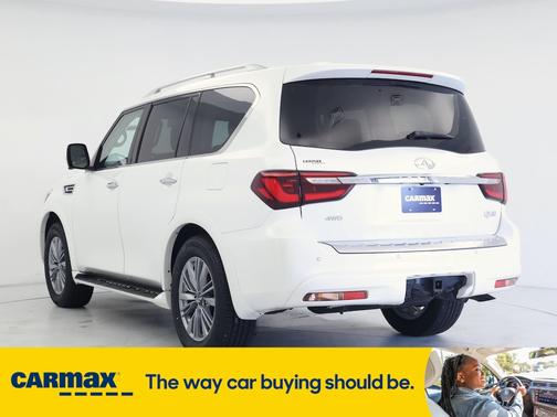 2023 INFINITI QX80 Luxe