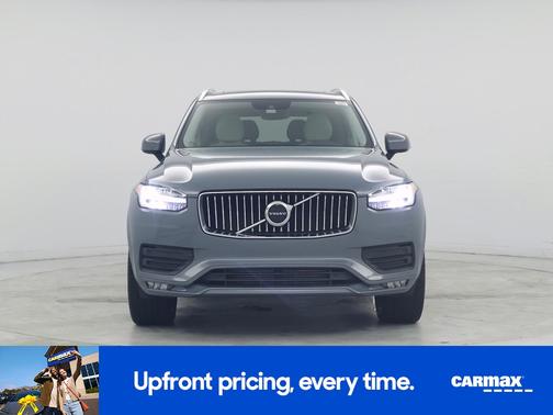 2020 Volvo XC90 T6 Momentum