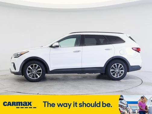 2017 Hyundai SANTA FE SE