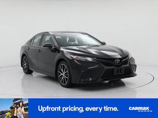 Black 2023 Toyota Camry SE