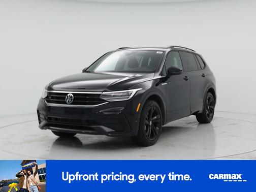 Black 2024 Volkswagen Tiguan SE R-Line Black