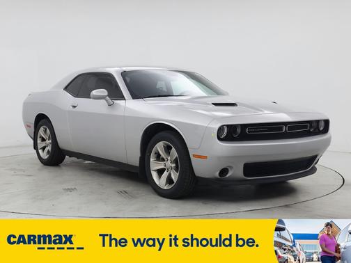 2021 Dodge Challenger SXT