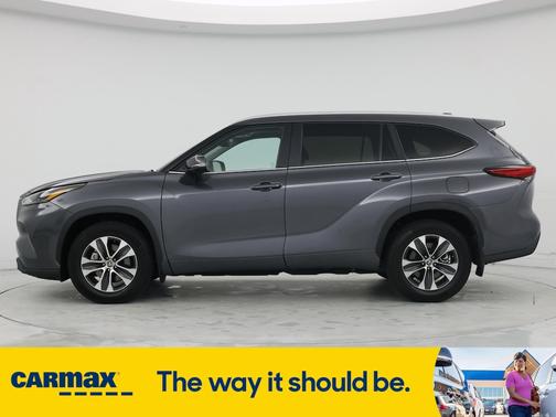 2023 Toyota Highlander Hybrid XLE