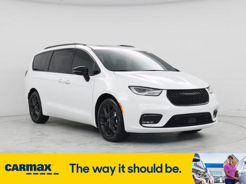 2024 Chrysler Pacifica Pinnacle