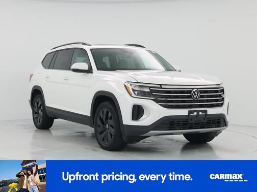 White 2024 Volkswagen Atlas SE w/Tech