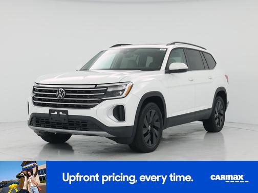 White 2024 Volkswagen Atlas SE w/Tech