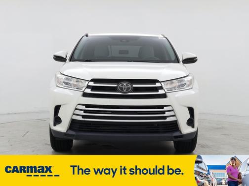 2019 Toyota Highlander LE