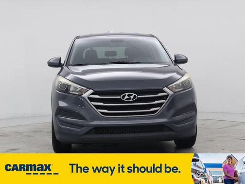 2018 Hyundai TUCSON SE