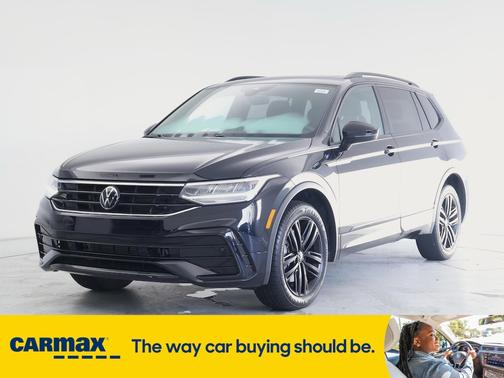2022 Volkswagen Tiguan SE R-Line Black