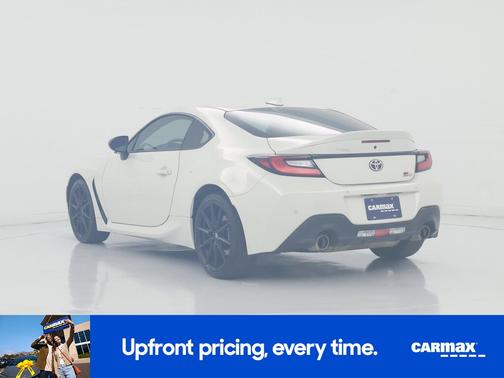 2025 Toyota GR86 Premium