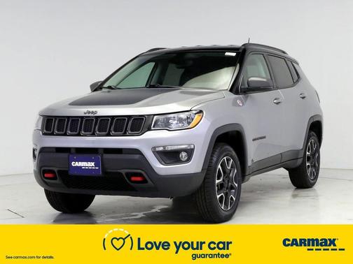 Photo 4 of 26 of 2020 Jeep Compass Trailhawk