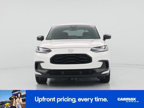 White 2025 Honda HR-V Sport