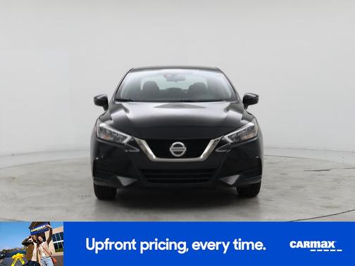 2022 Nissan Versa SR