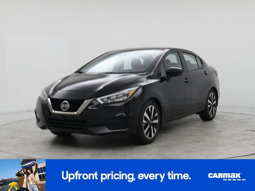 2022 Nissan Versa SR