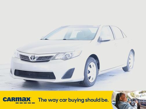 2014 Toyota Camry SE
