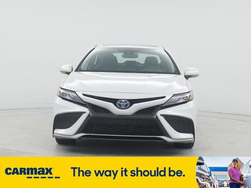 2022 Toyota Camry Hybrid XSE