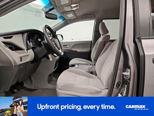 2017 Toyota Sienna LE