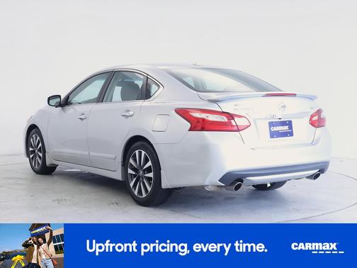 2017 Nissan Altima SV
