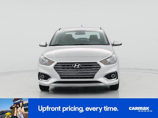Silver 2019 Hyundai Accent SE