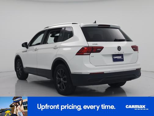 White 2024 Volkswagen Tiguan SE