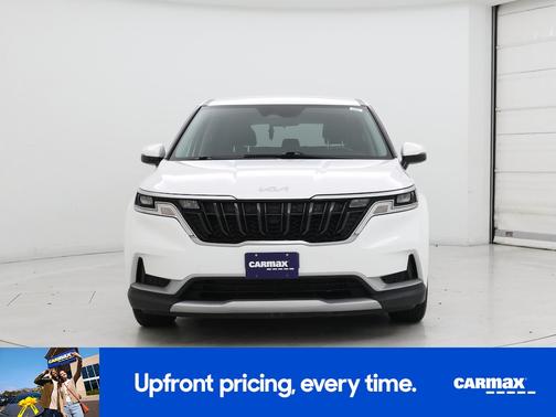 2024 Kia Carnival LX Seat Package