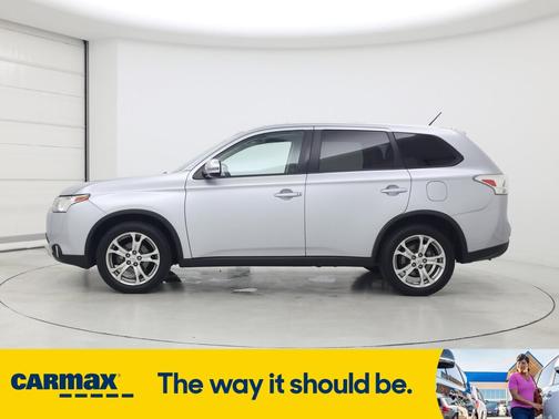 2015 Mitsubishi Outlander SE