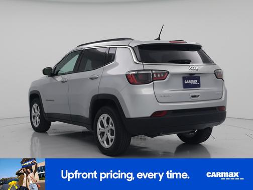 Silver 2024 Jeep Compass Latitude