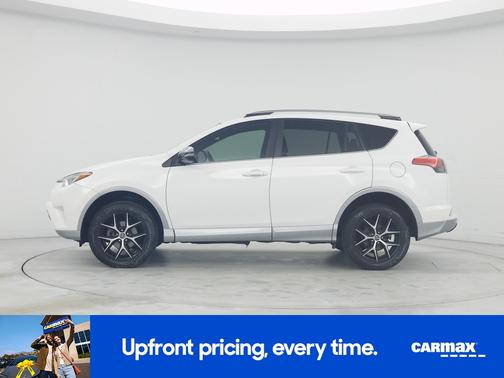 2017 Toyota RAV4 SE