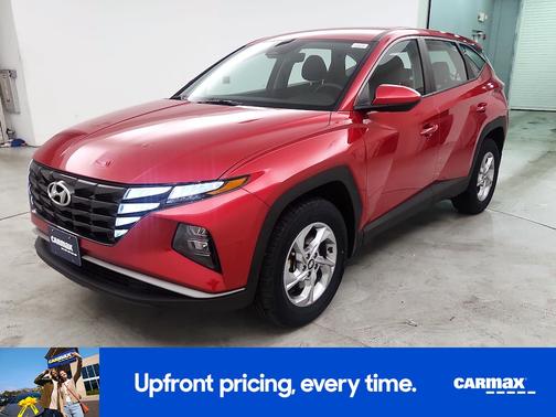 2023 Hyundai TUCSON SE